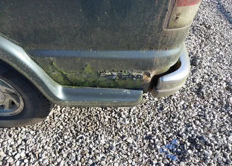 1996 Ford Econoline E150 Van из США, поврежденный, VIN 1FDEE14NOTHA76015